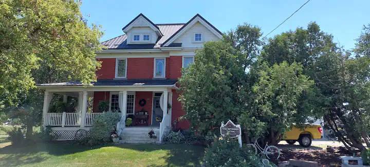 millbank airbnb.webp