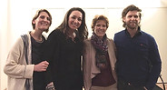 Mediums Mercedes Sharrocks, Lisette Lucas, Yvonne van Bezu en Wilco van Leeuwen