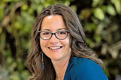 Val headshot doula_edited.jpg