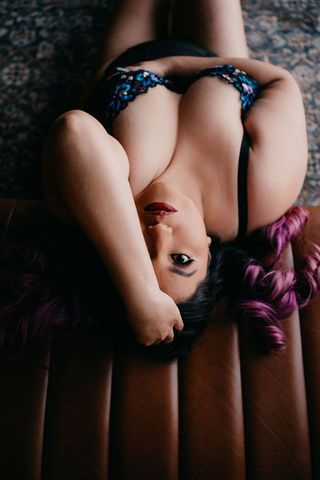Boudoir photos in Mansfield Texas, Natural Light, Purple hair, Boudoir Photographer in Mansfield Texas