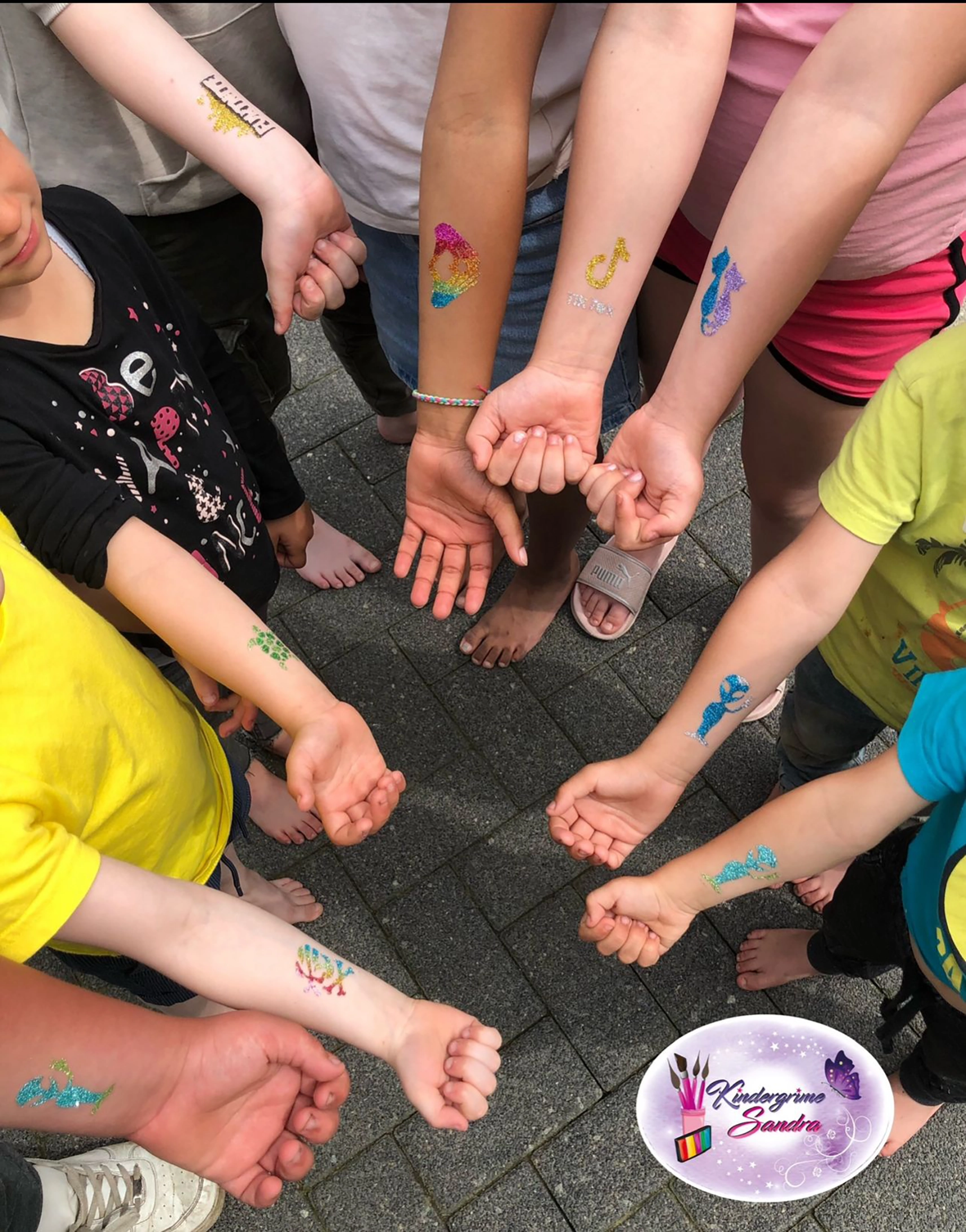 Glittertattoos-1.webp