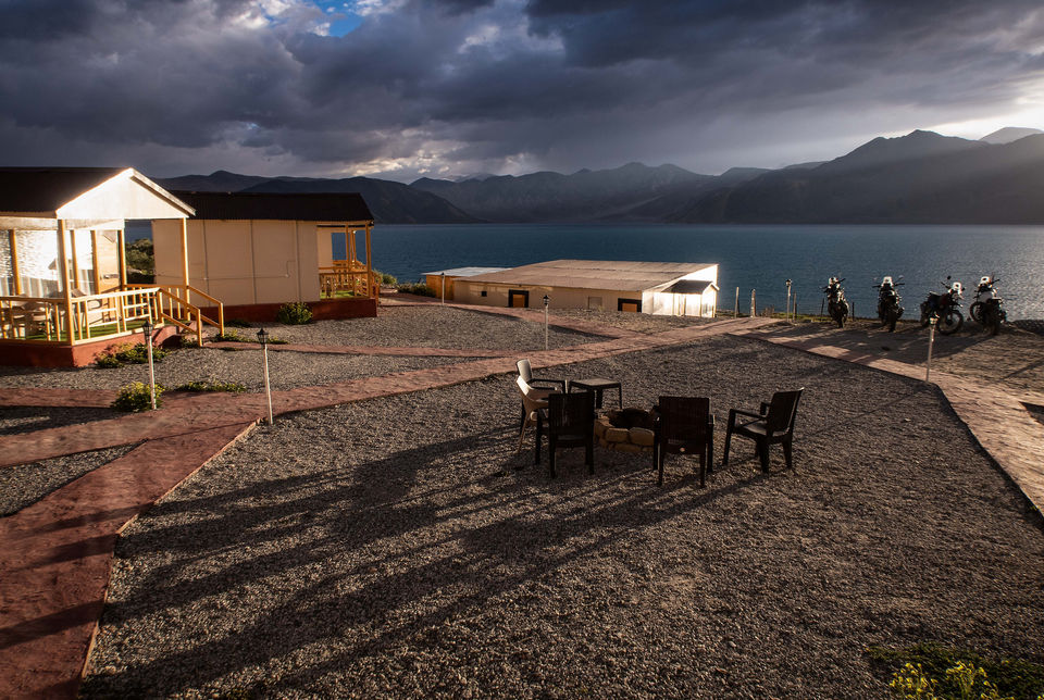 Custom made motorcycle tours, handpicked motorcycle trails