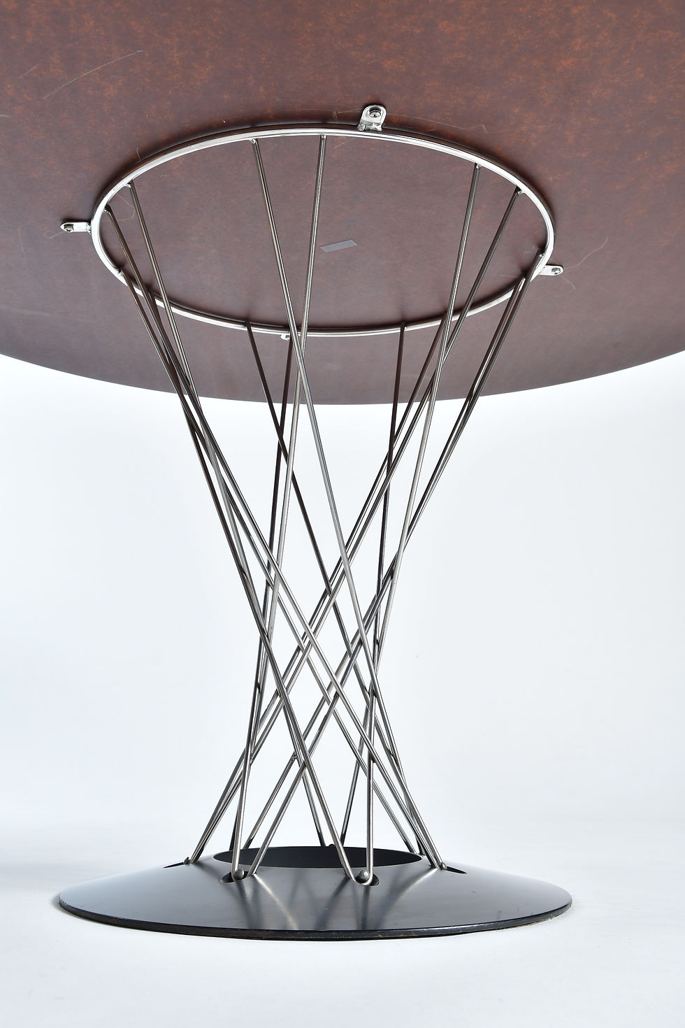 Miniaturbild: Isamu Noguchi Cyclone Dining Table
