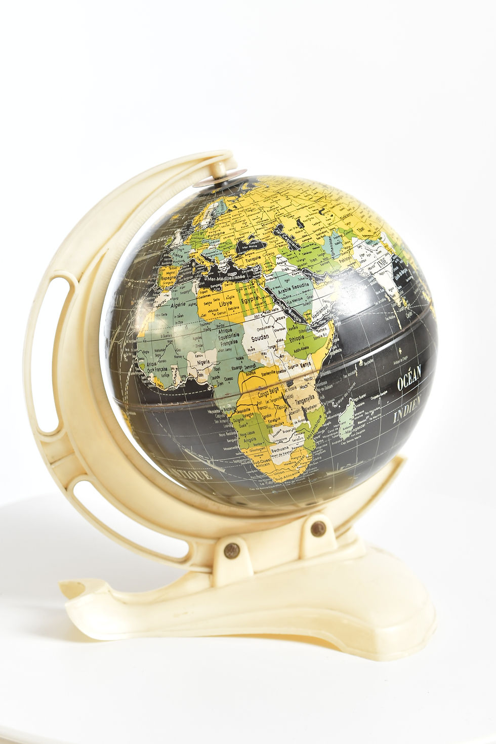 Miniaturbild: Globus aus Blech