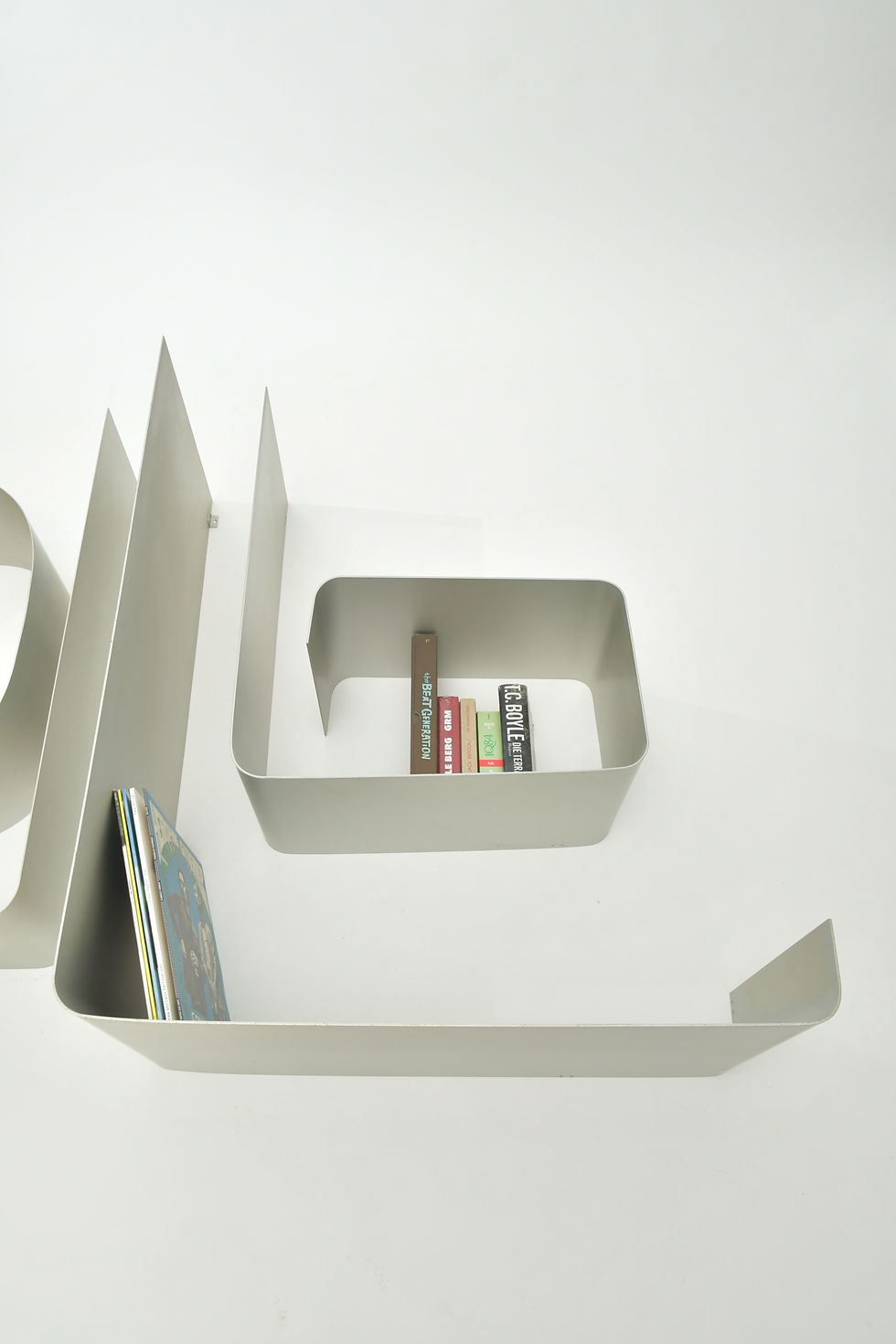 Miniaturbild: "Uginox" Büchergestell aus Aluminium