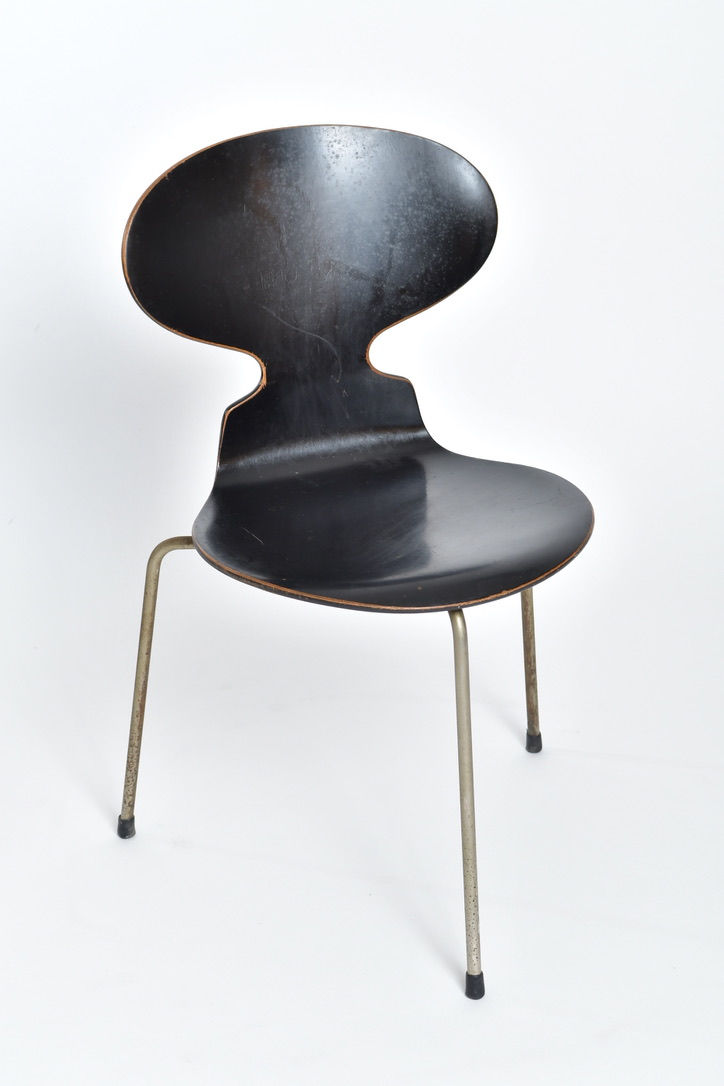 Miniaturbild: Arne Jacobsen Ant Chair