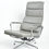 Miniaturbild: Charles & Ray Eames Lounge Chair EA222