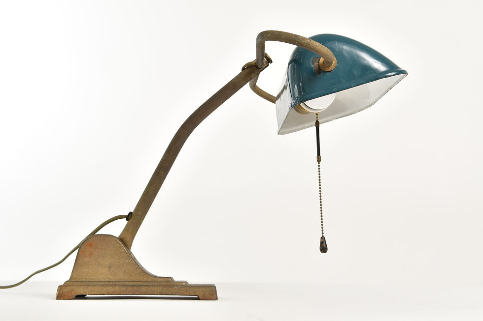 Miniaturbild: Banker Tischleuchte mit Zugschalter