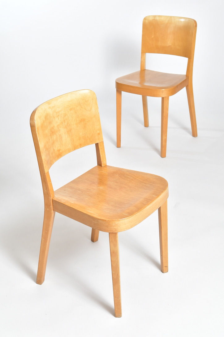 Miniaturbild: Max Ernst Haefeli Stuhl Set