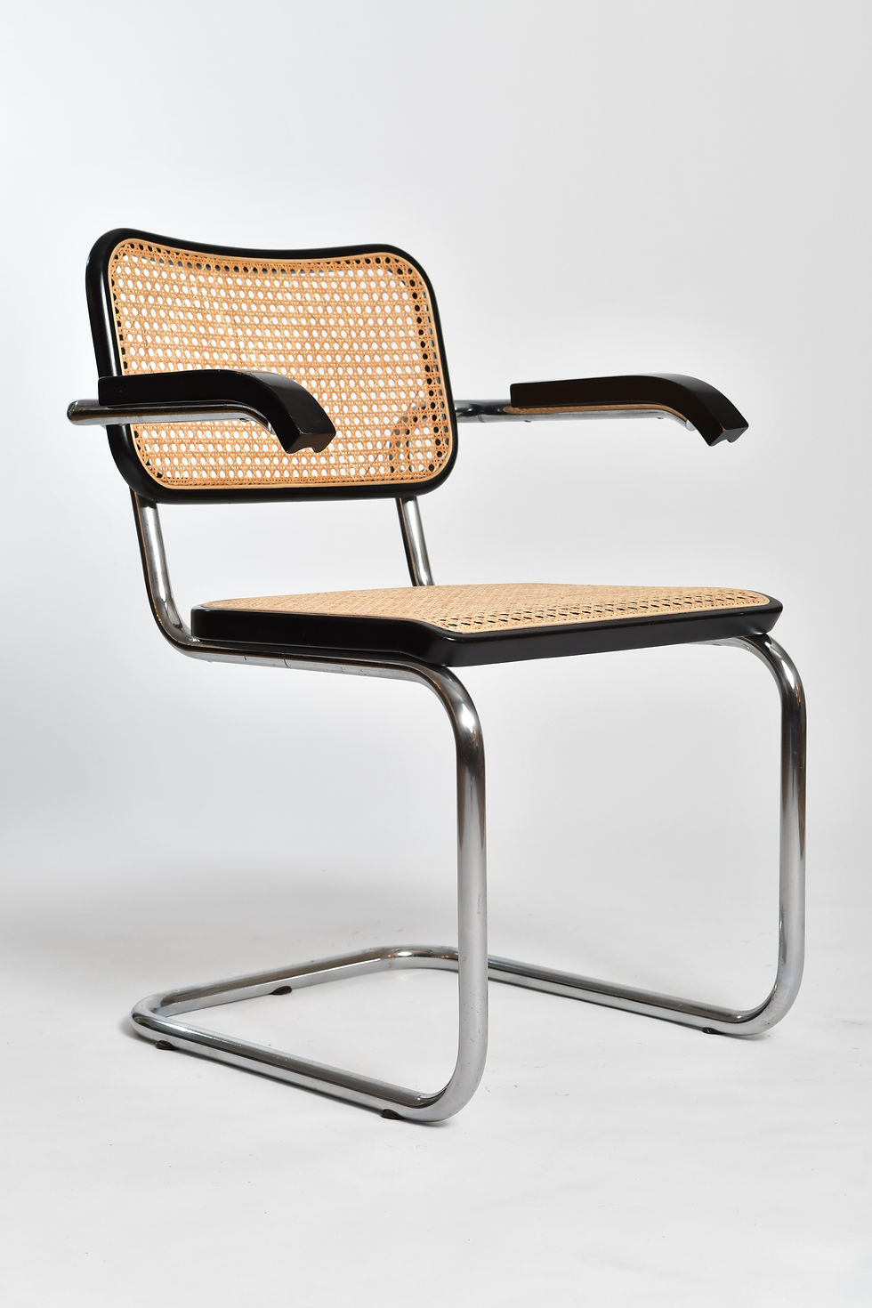 Miniaturbild: Marcel Breuer Armchair Thonet S64