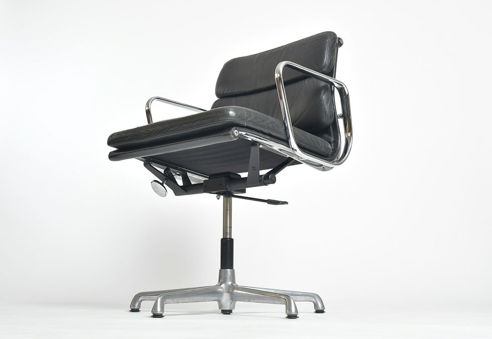 Miniaturbild: Charles & Ray Eames Office Chair EA217