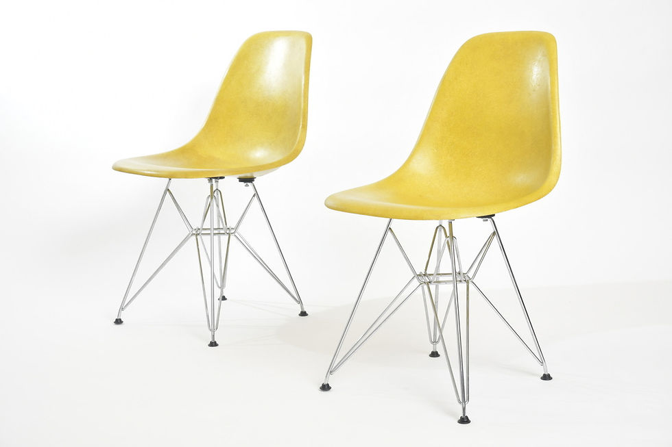 Miniaturbild: Charles & Ray Eames Sidechair Paar