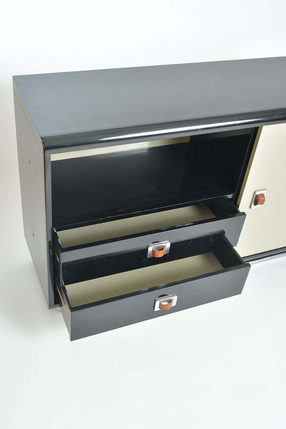 Miniaturbild: Stahlrohr Sideboard