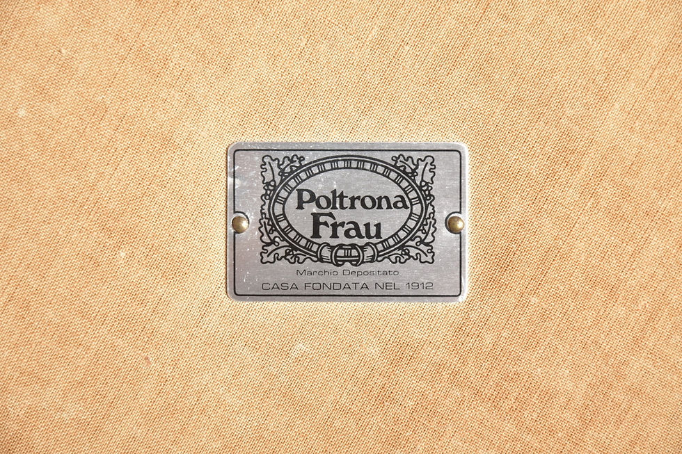 Miniaturbild: Luigi Massoni "Dilly Dally" Hocker