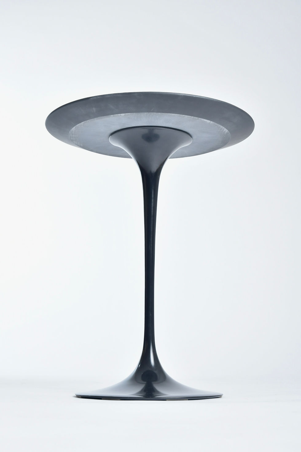Miniaturbild: Eero Saarinen Beistelltisch in Schiefer