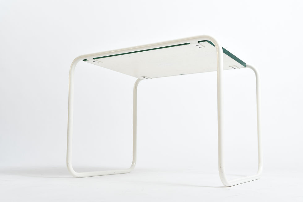 Miniaturbild: Marcel Breuer Beistelltisch Thonet