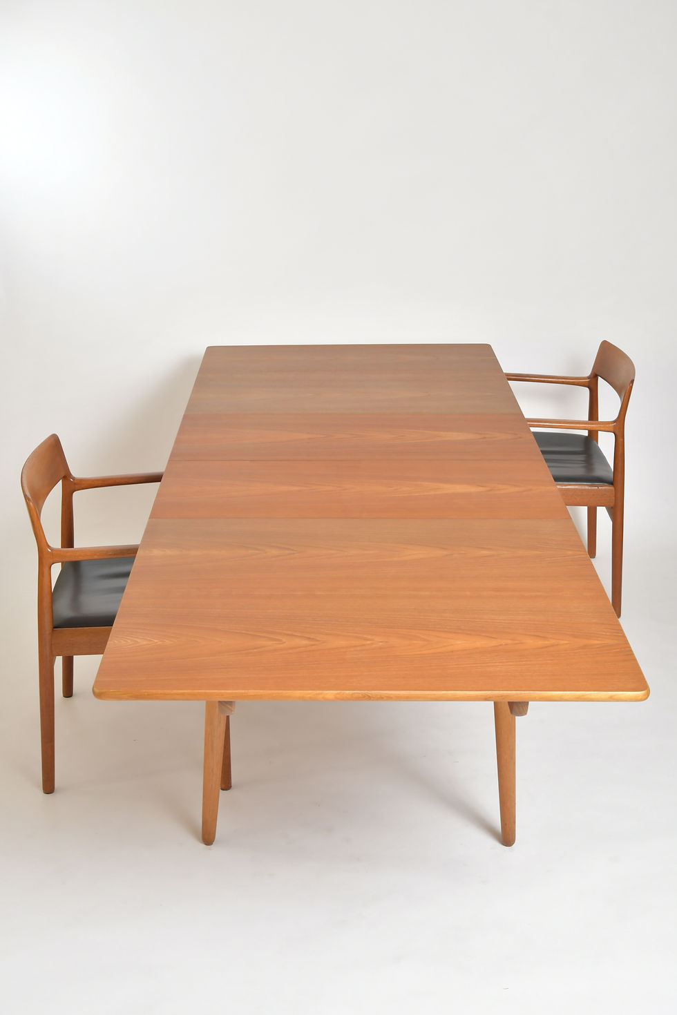 Miniaturbild: Hans J. Wegner Dining Table