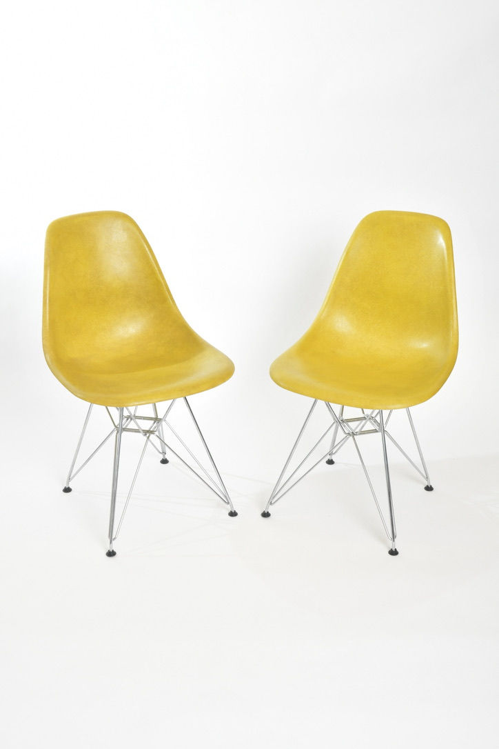 Charles & Ray Eames Sidechair Paar