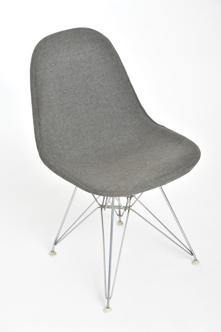 Miniaturbild: Charles & Ray Eames Sidechair