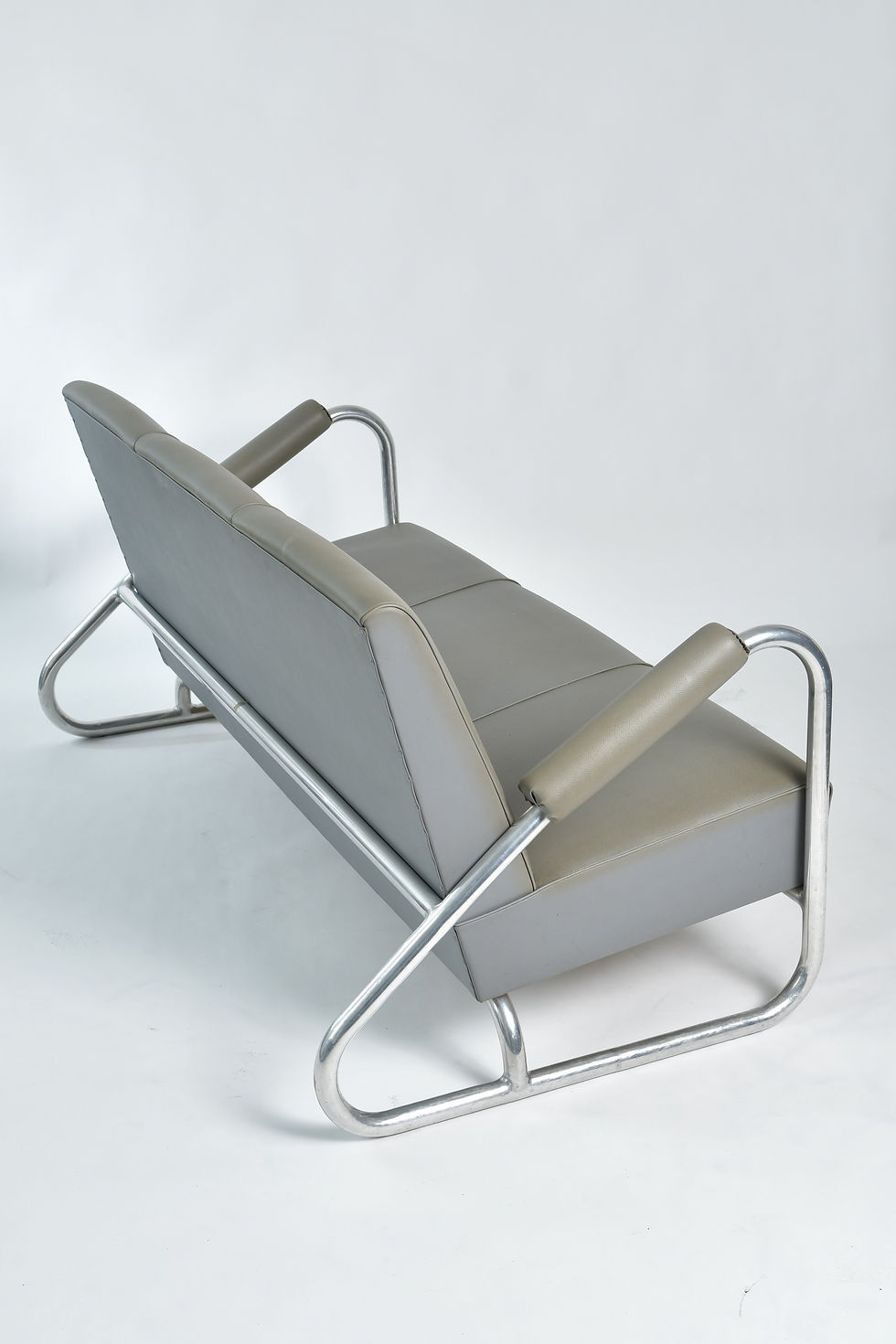 Miniaturbild: Stahlrohr Sofa