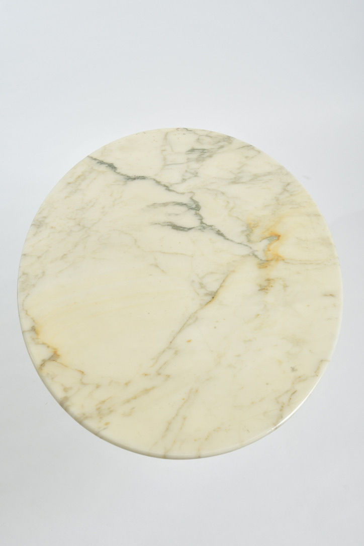 Miniaturbild: Eero Saarinen Marmor Couchtable