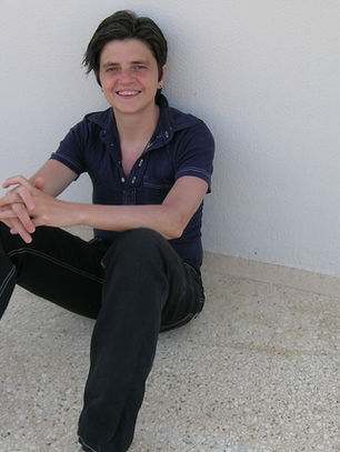 O. De Lanzac Reveals Her New Single ‘Art Of Love’