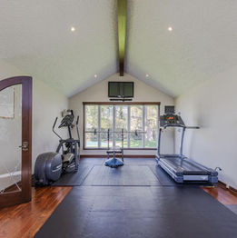 4 Maplewood Drive, St. Catharines: FOR SALE by The Kesh Group Niagara Real Estate Agent Natalie Keshavarznia