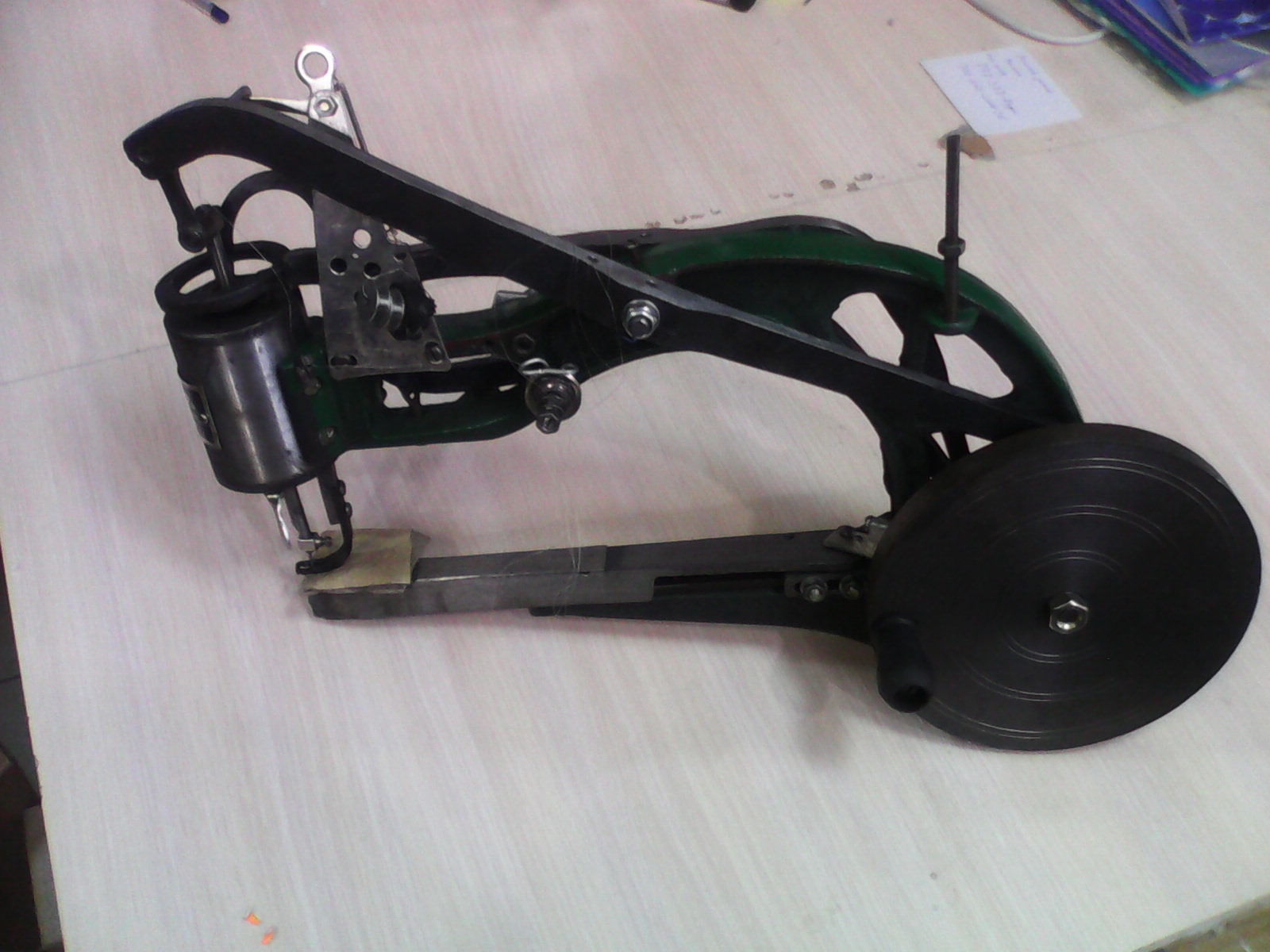 Обувная машинка