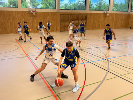 Hu18 gewinnen den Halbfinal