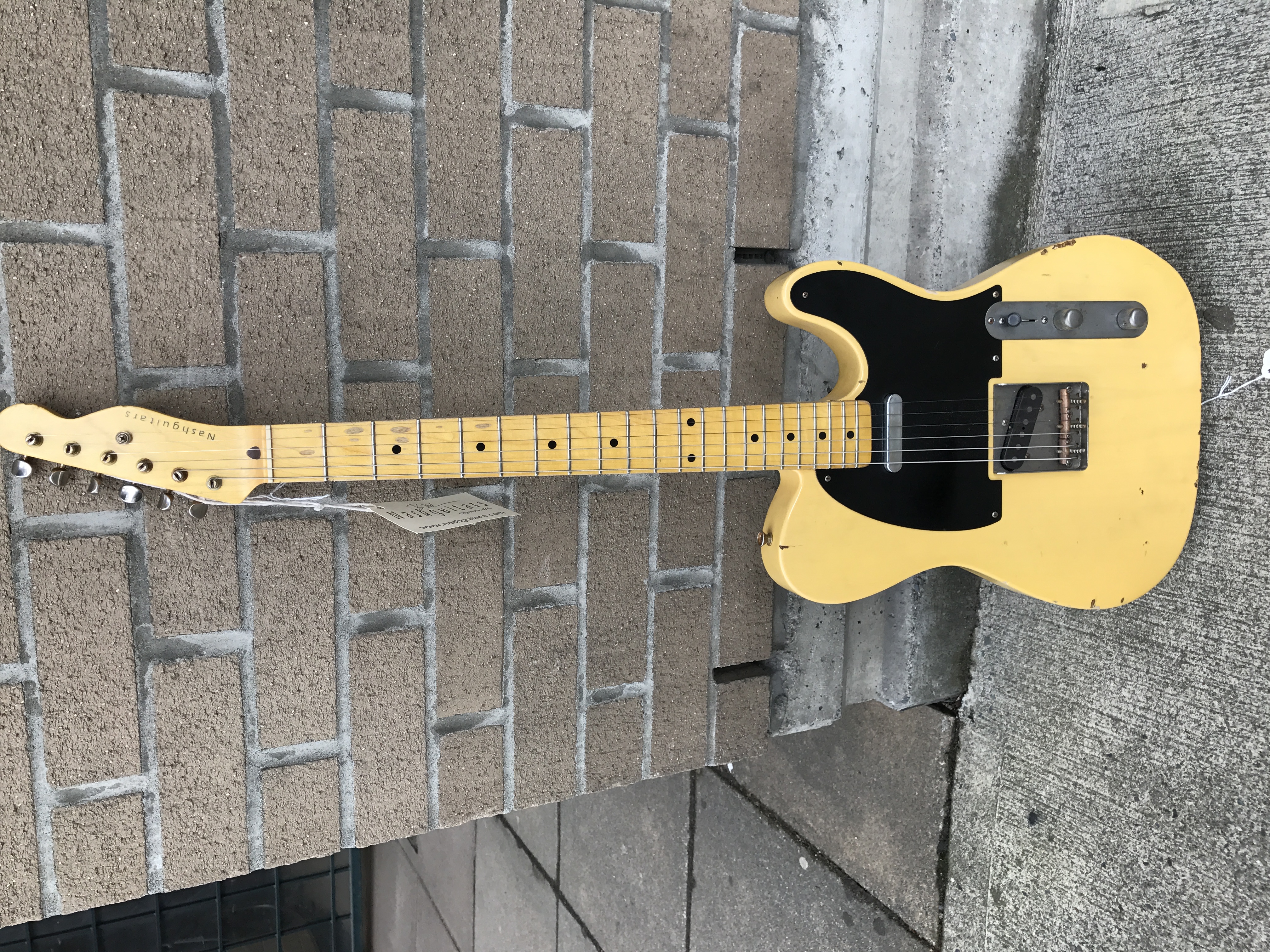 AVAILABLE Nashguitars T-52 Lollars