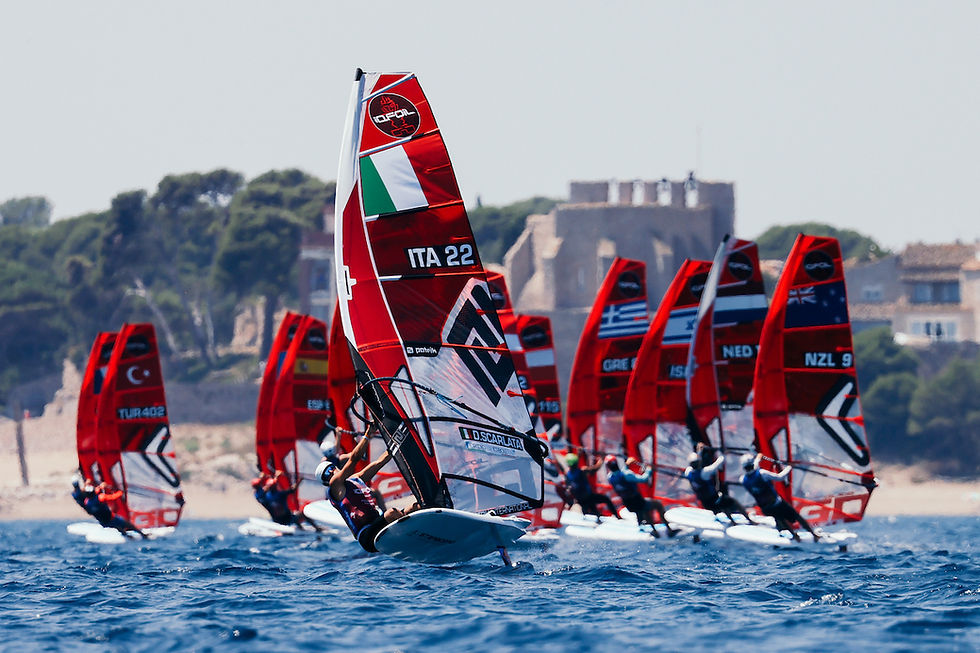 iQFOiL YOUTH & JUNIOR WORLD CHAMPIONSHIPS: SAONCELLA AND KABASAKAL REMAIN UNSTOPPABLE AS QUALIFYING SERIES NEAR THEIR END