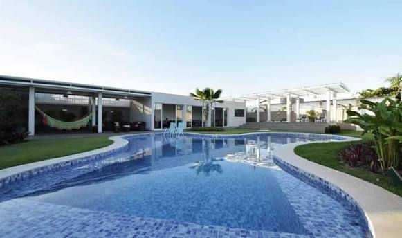 CASA A VENDA EM ITANHAEM