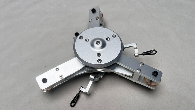 600 Starflex Scale rotor head 3 Blade, 10mm Shaft