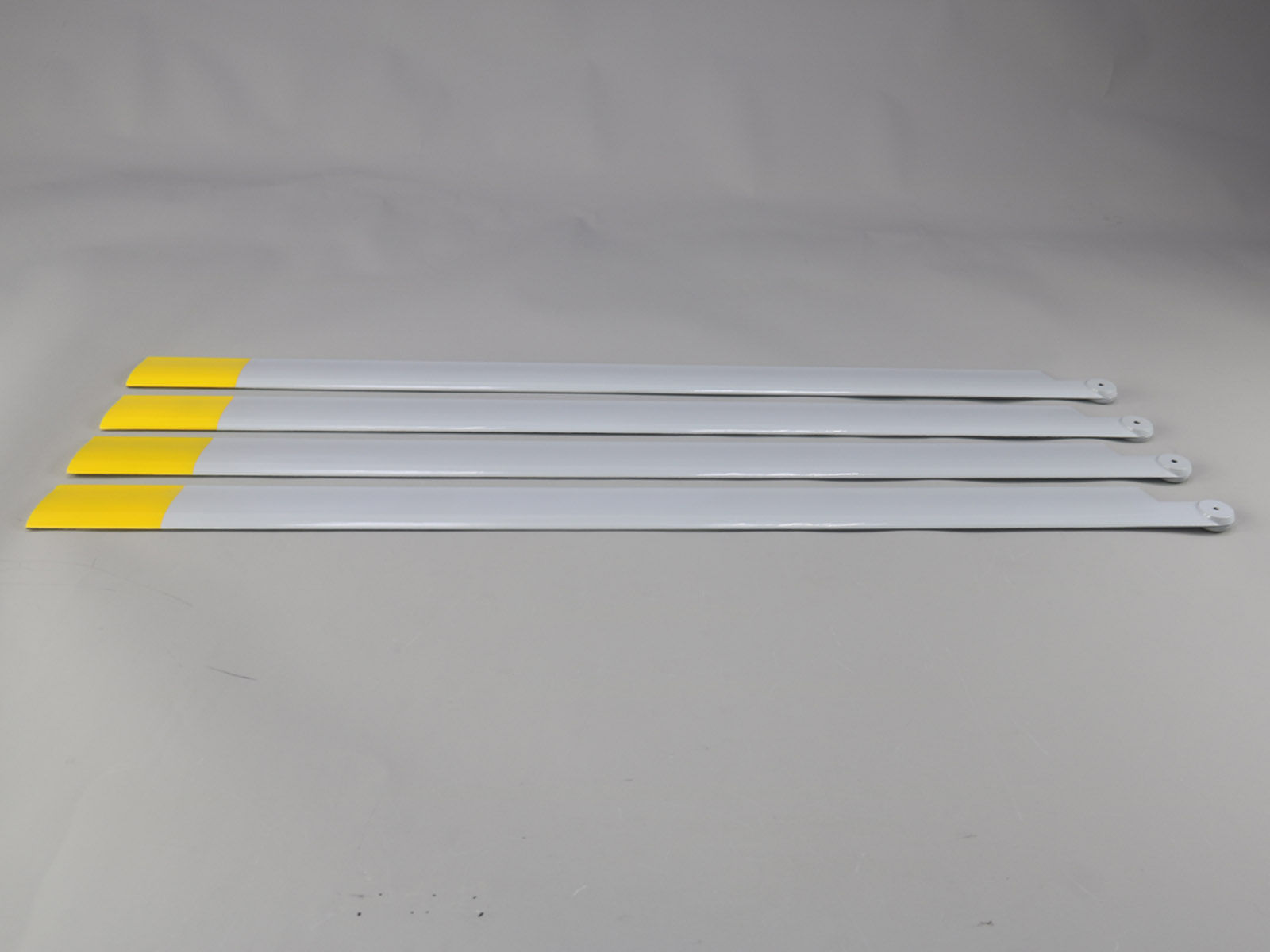 RCH-70-059-BO105 - 800 BO-105 main blades 800mm