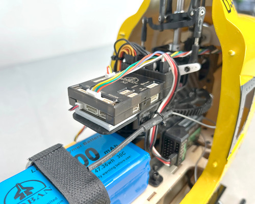 EC-135Euroicopterフェネストロン モード1 飛行済新品バッテリ EC-135Euroicopterフェネストロン モード1 飛行済新品バッテリ