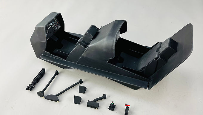 ET600PJ012 - 600 EC-665 cockpit