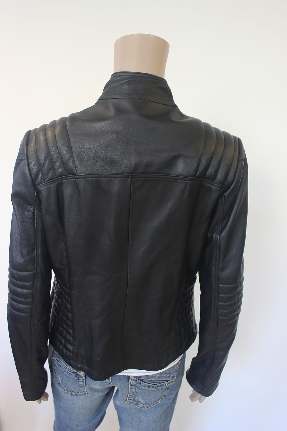 Thumbnail: Mavi zwart leren jasje maat M