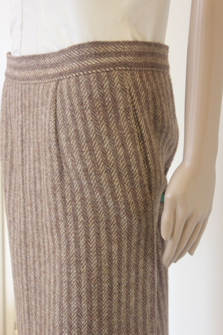 Thumbnail: Escada bruine tweed wollen rok maat 40