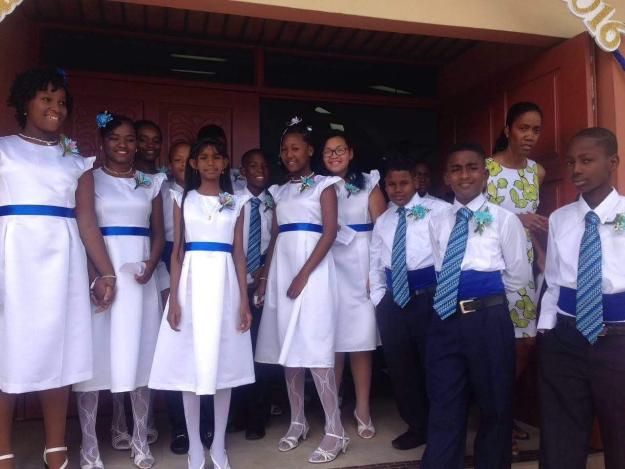 School Graduation Gowns