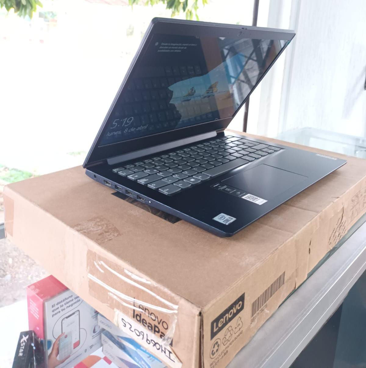 PORTATIL LENOVO INTEL CORE I3 DE DECIMA GENERACION