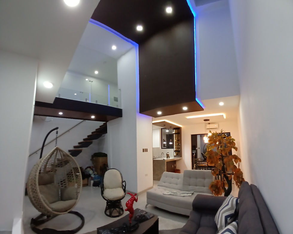 Miniatura: VENTA DE CASA DE 2 PISOS – BALCONES DE TACHINA, ESMERALDAS