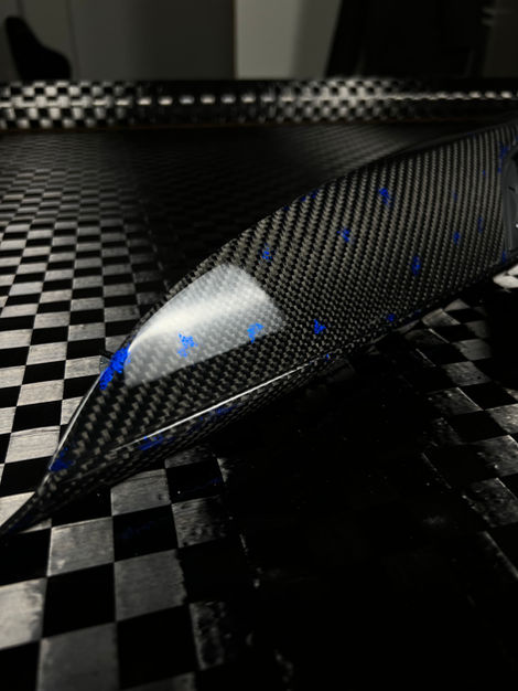 BMW F22 carbon fiber interior with blue flakes