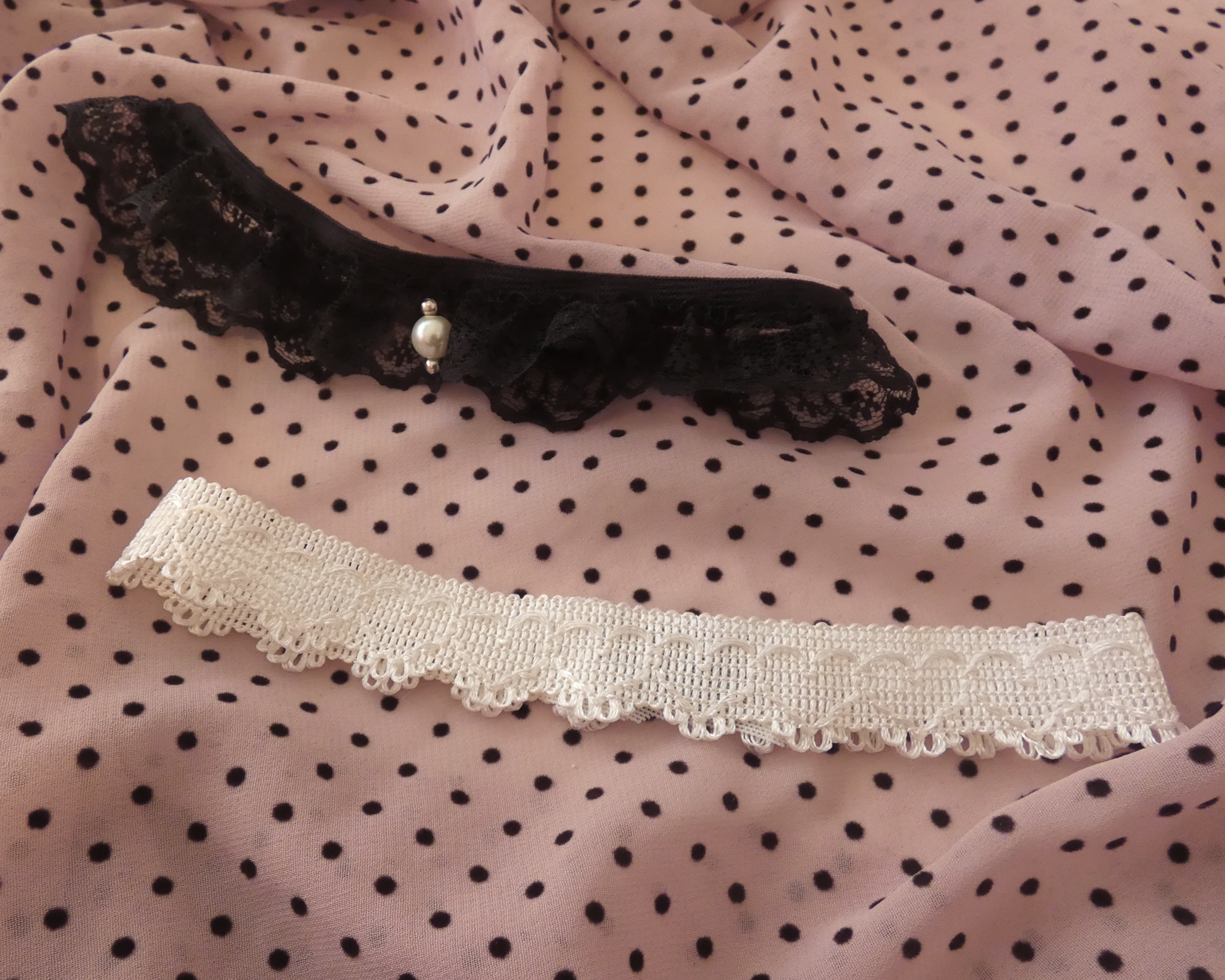 Choker Marie and Antoniette