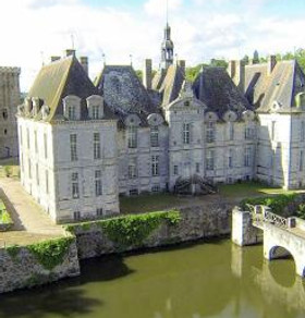 chateau-de-saint-loup.jpg 2.jpg