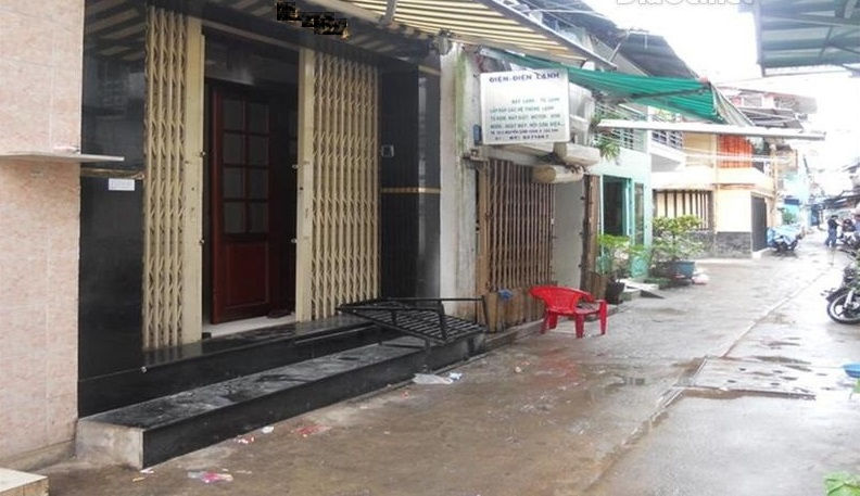 Cổng chính
