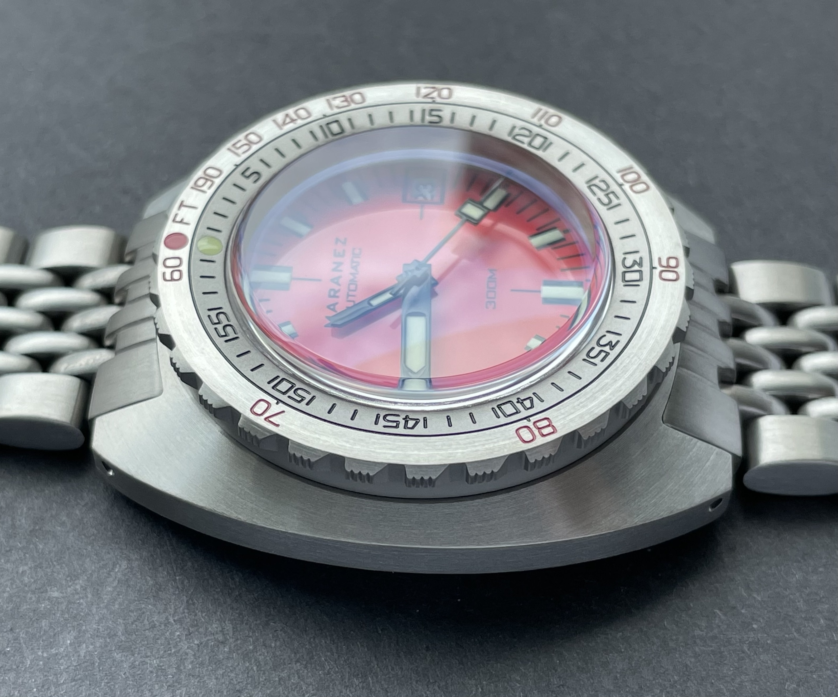 Samui vintage titanium red