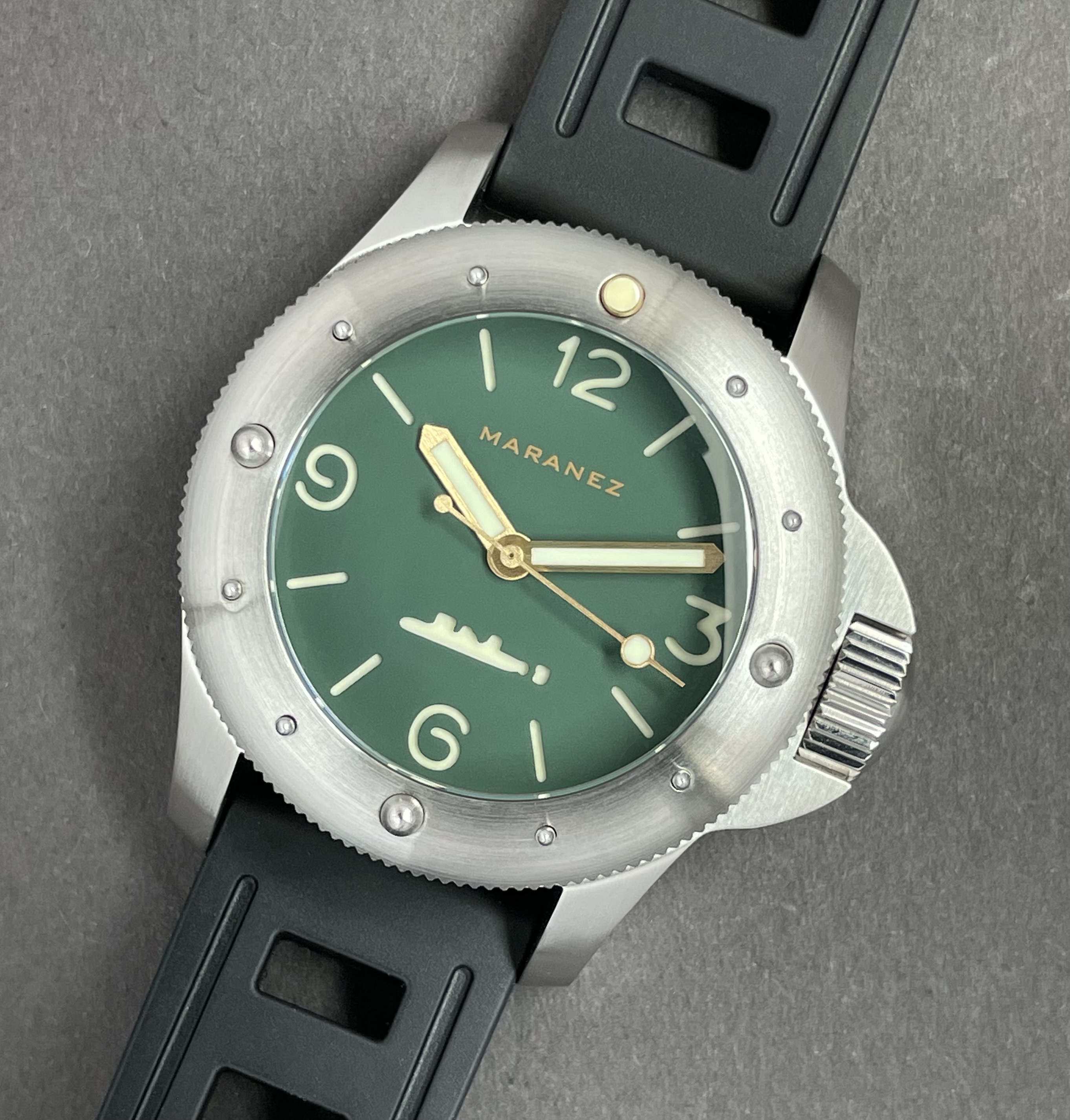 Rawai 42 stainless steel green dial