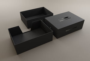 CADSTAR Packaging Design – schwarze Box mit eleganter Struktur von ISSO Design.