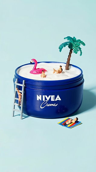 Gen4 high quality studio shoot this nivea creme tub on a baby blue background shot with a 