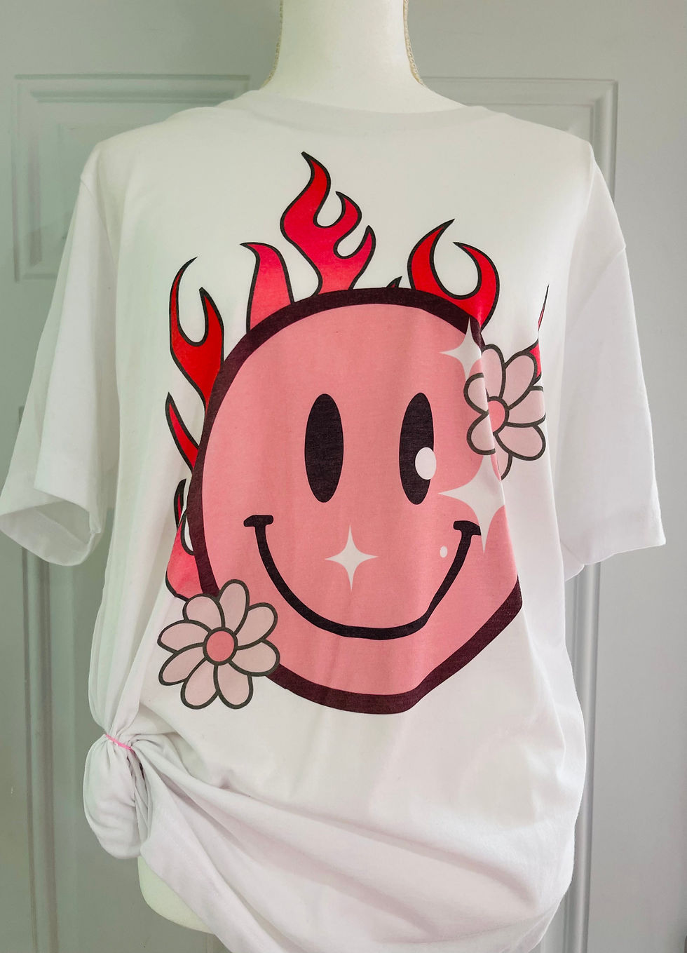 Retro Mama Smiley Tee